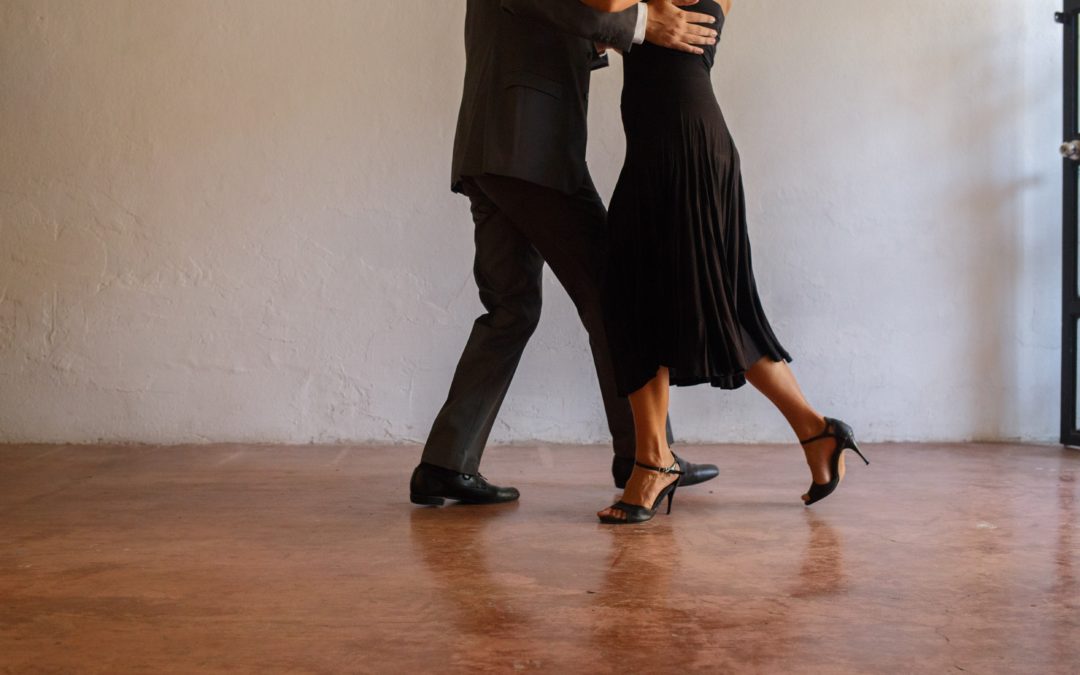 DANSE DE COUPLE – Nouveau