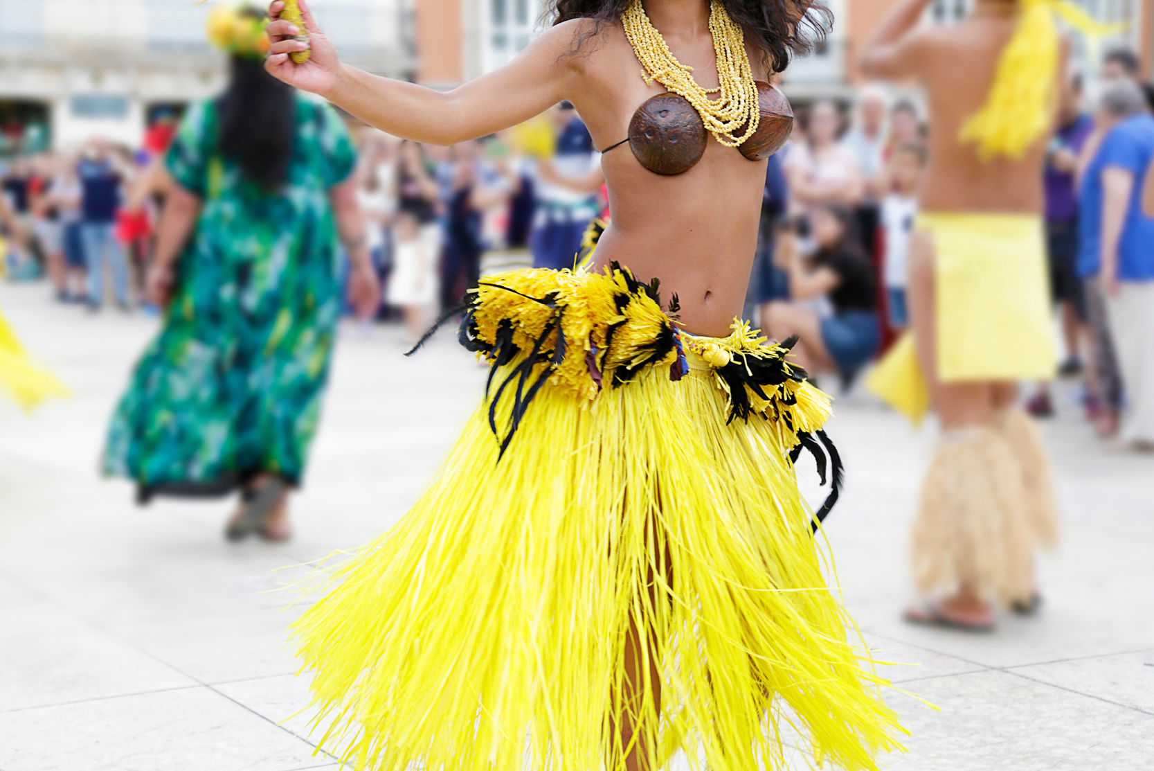 DANSE TAHITIENNE